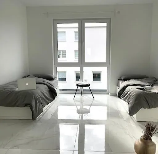 Daire 4 111 Qm Kueche, Grosses Balkon, 2x Bad Auto Parkplatz Citynah Braunschweig